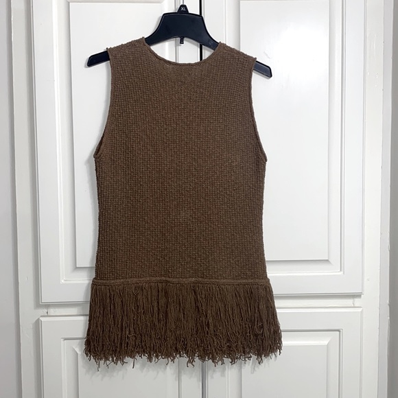 W by Worth Brown Knit Fringe Hem Blouse Small - Picture 6 of 6
